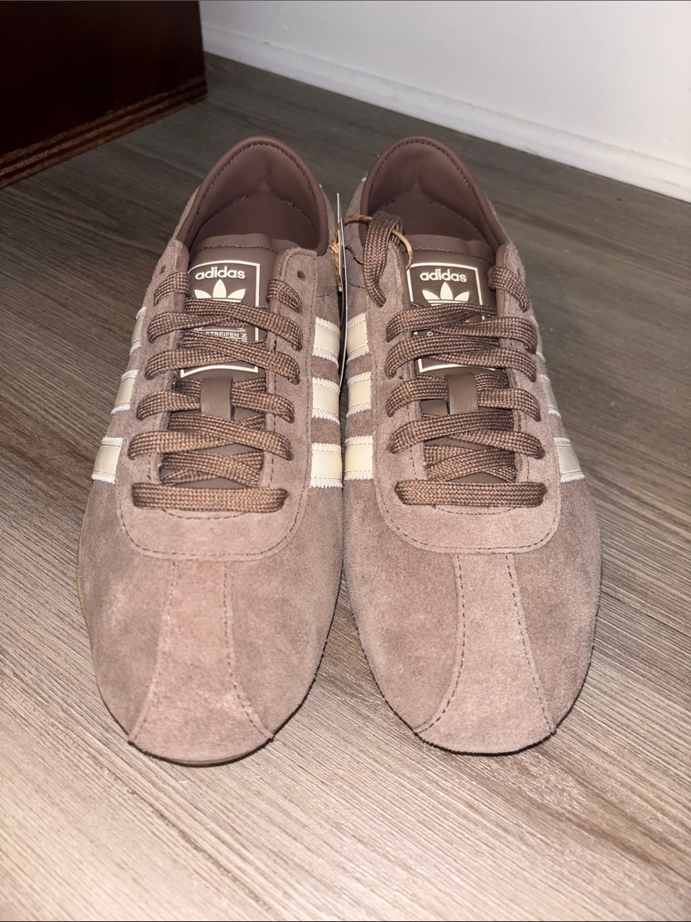 Adidas Originals Tokyo Sneakers Womens 8.5 - Picture 8 of 10